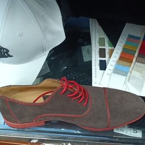Shoe